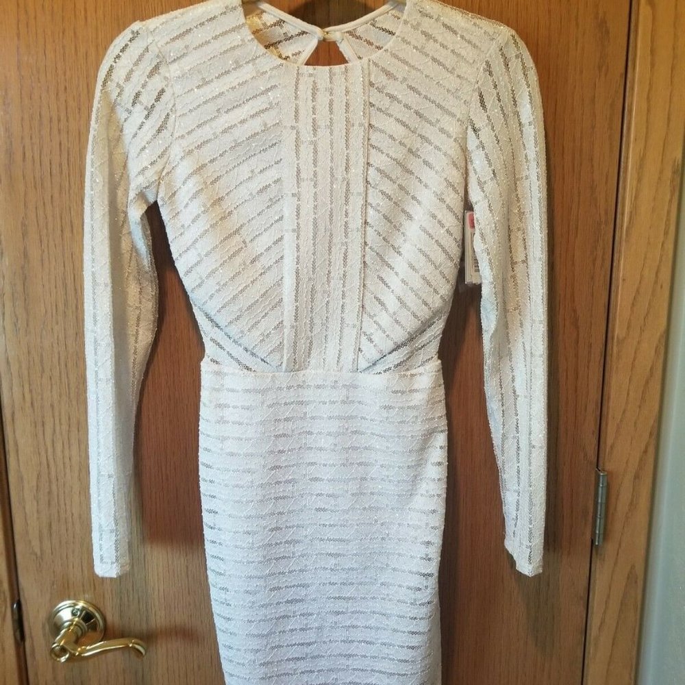 B. Darlin Sz 1/2 Shimmery Dress New With Tags!
